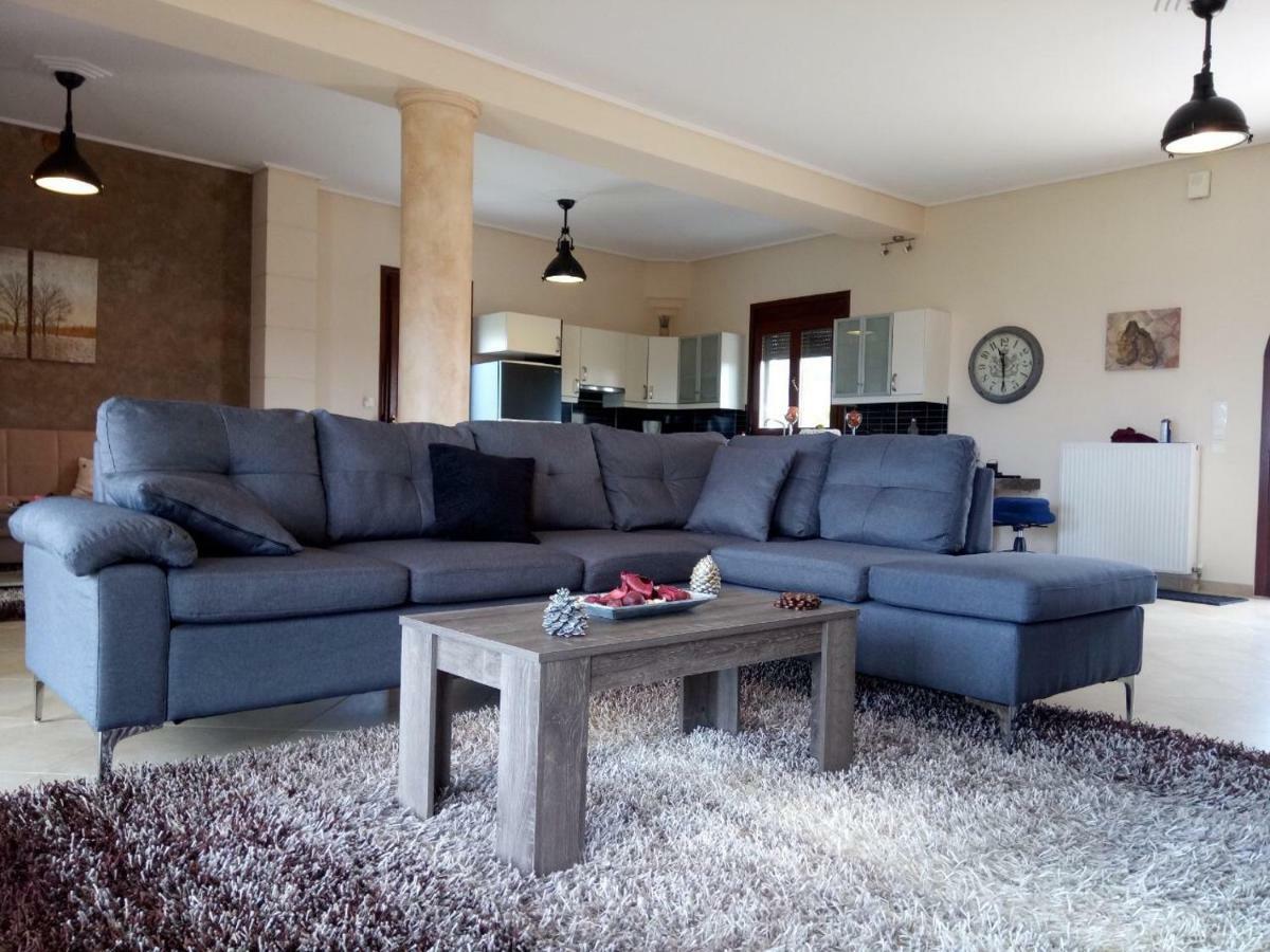 Luxury Villa Thea โวโลส ภายนอก รูปภาพ